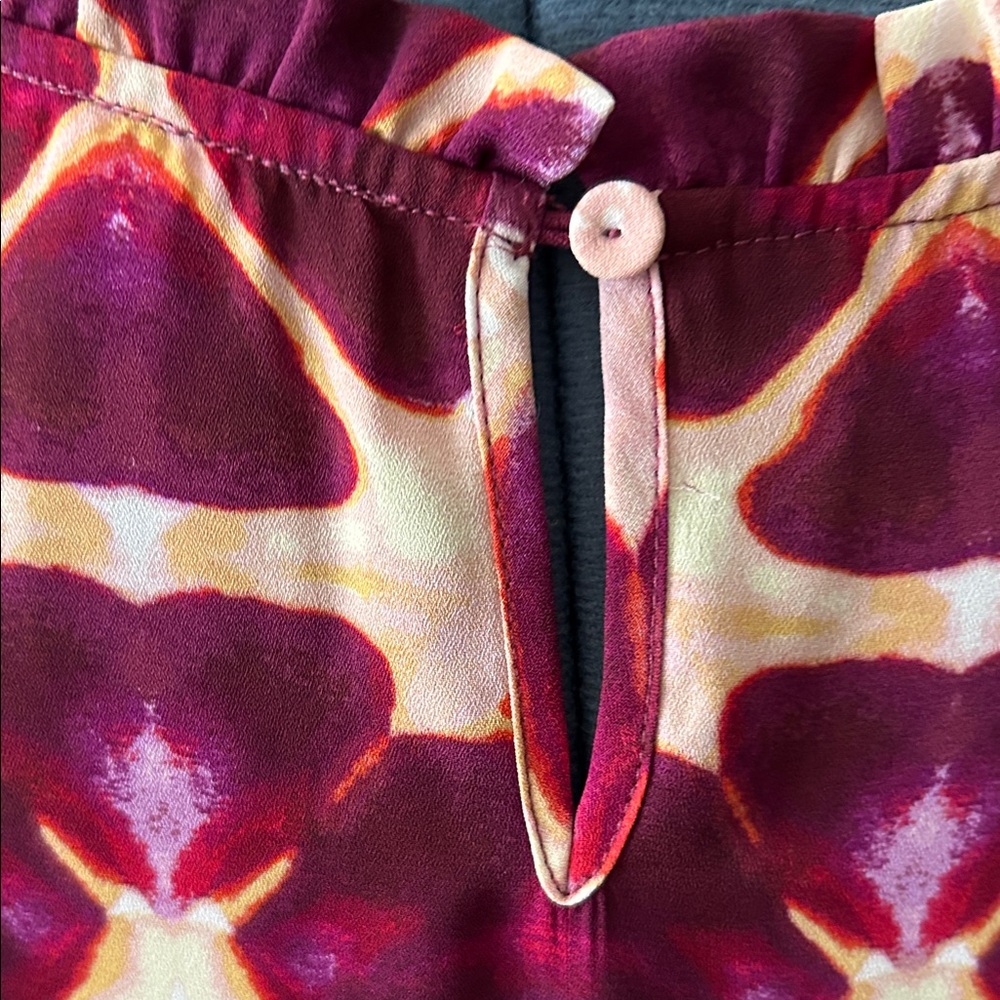 DR2 Purple Patterned Women's Top - Picture 3 of 7